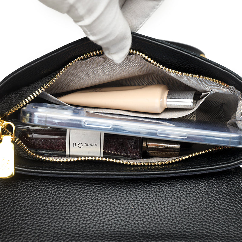 Bolsa Transversal em Couro Legitimo Hobo Chic