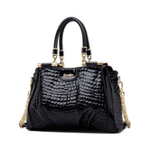 Bolsa Feminina Couro - Cloe Andelina