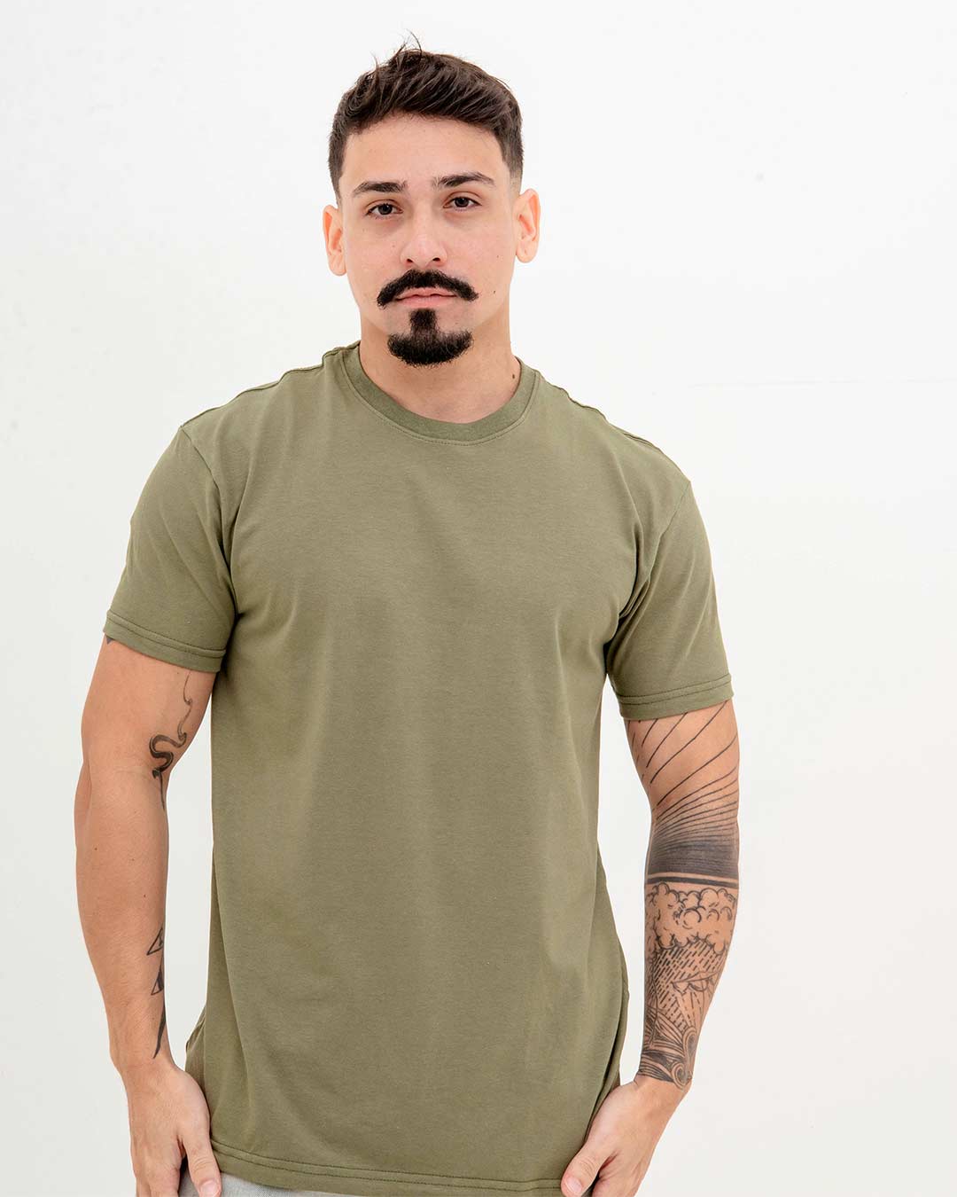 KIT COMPRE 2 E LEVE 5 CAMISAS