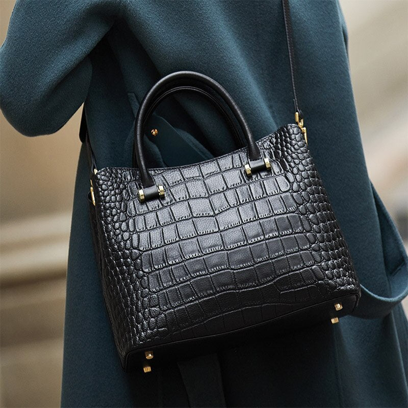 Bolsa Feminina Couro legítimo Frivole