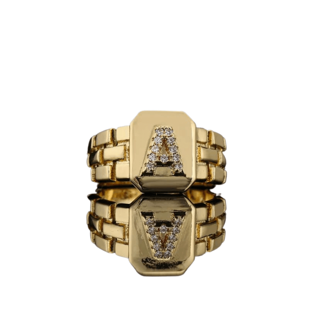 Anel Ajustável em Ouro 18k com Letra Cravejada